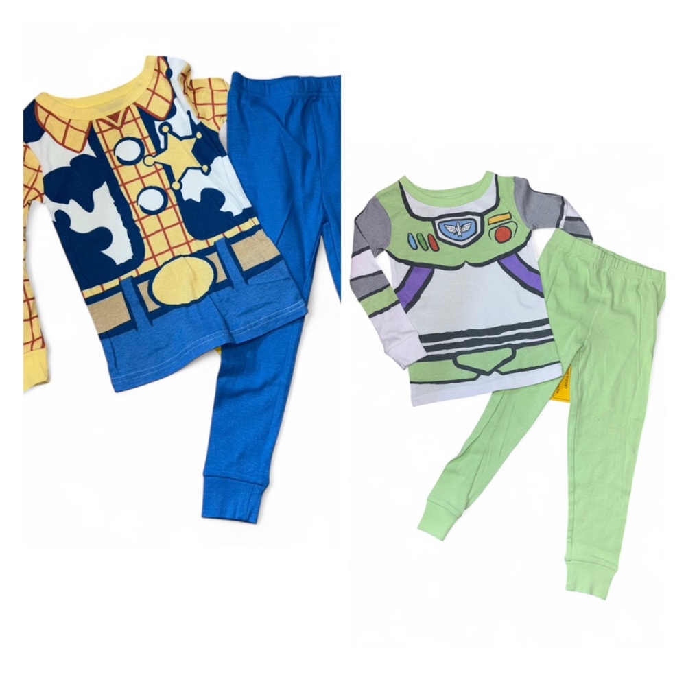 DISNEY • PIXAR TOY STORY SNUG FIT BUZZ & WOODY PAJAMA SET
